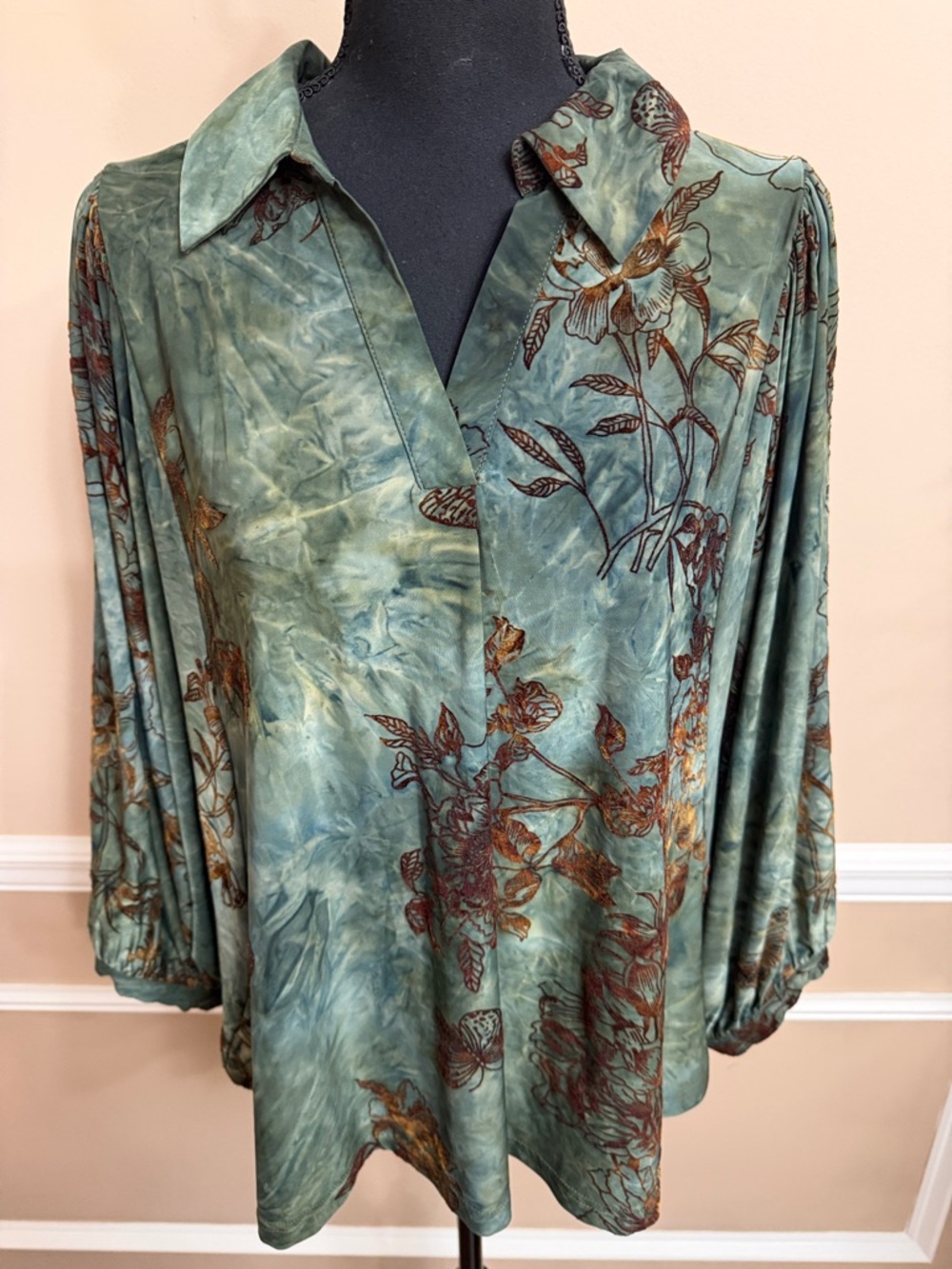 JODIFL Teal Green Floral Collared Blouse with Balloon Sleeves